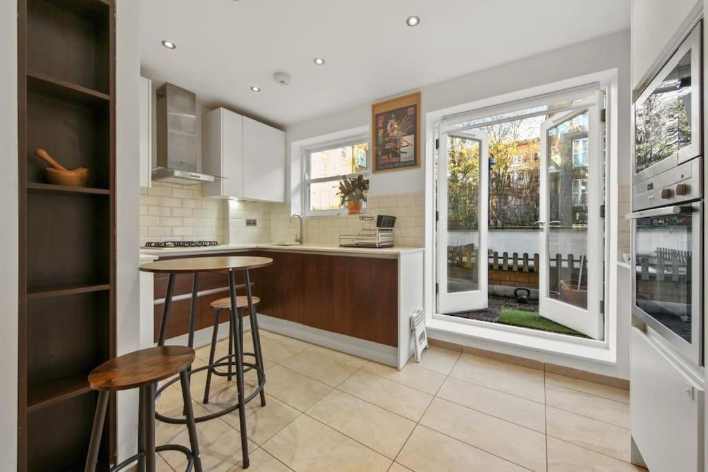 Appartamento Stylish In Euston And Near Camden With Private Roof Terrace *